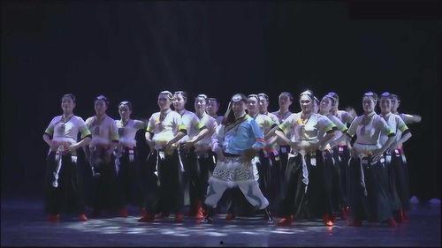 成人表演小群舞视频播放,成人小群舞视频赏析