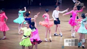 简单拉丁成人舞蹈视频,跟随视频轻松掌握成人舞蹈魅力