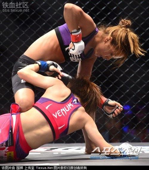 女成人搏击视频大全,挑战极限，绽放女性力量